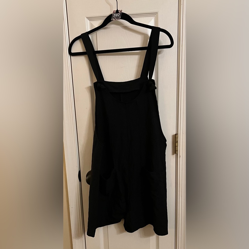 Elegant Black Women's Jumpsuit